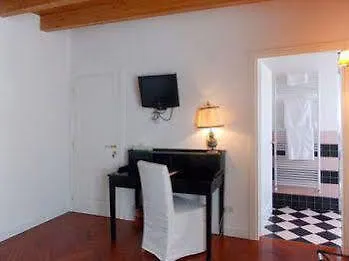 Cesena5 Bed & Breakfast